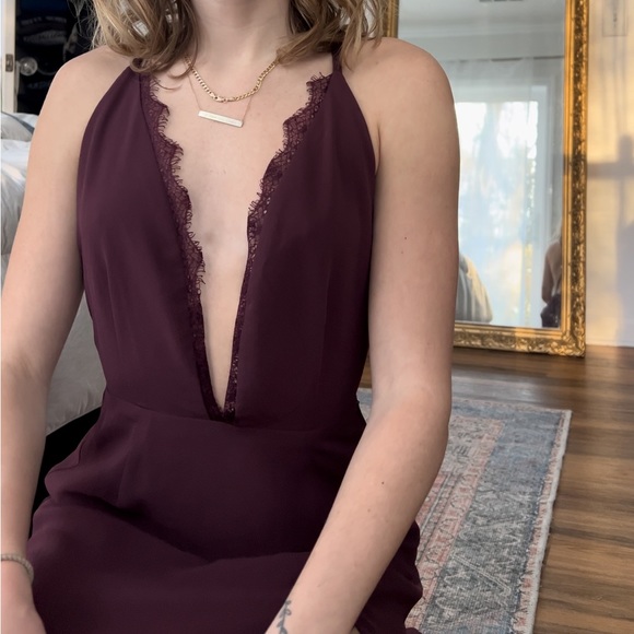 tobi lace trim plunging v dress - Picture 3 of 6